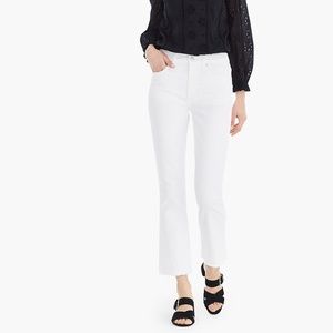 Demi-boot crop jean in white